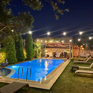 Viola Otel Alaçatı